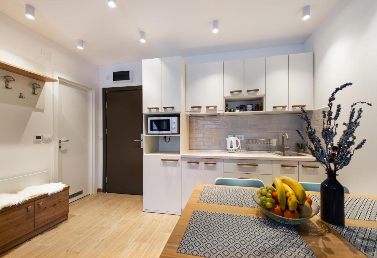Greenwood Apartments In Kraljevi Cardaci كوباونيك المظهر الخارجي الصورة